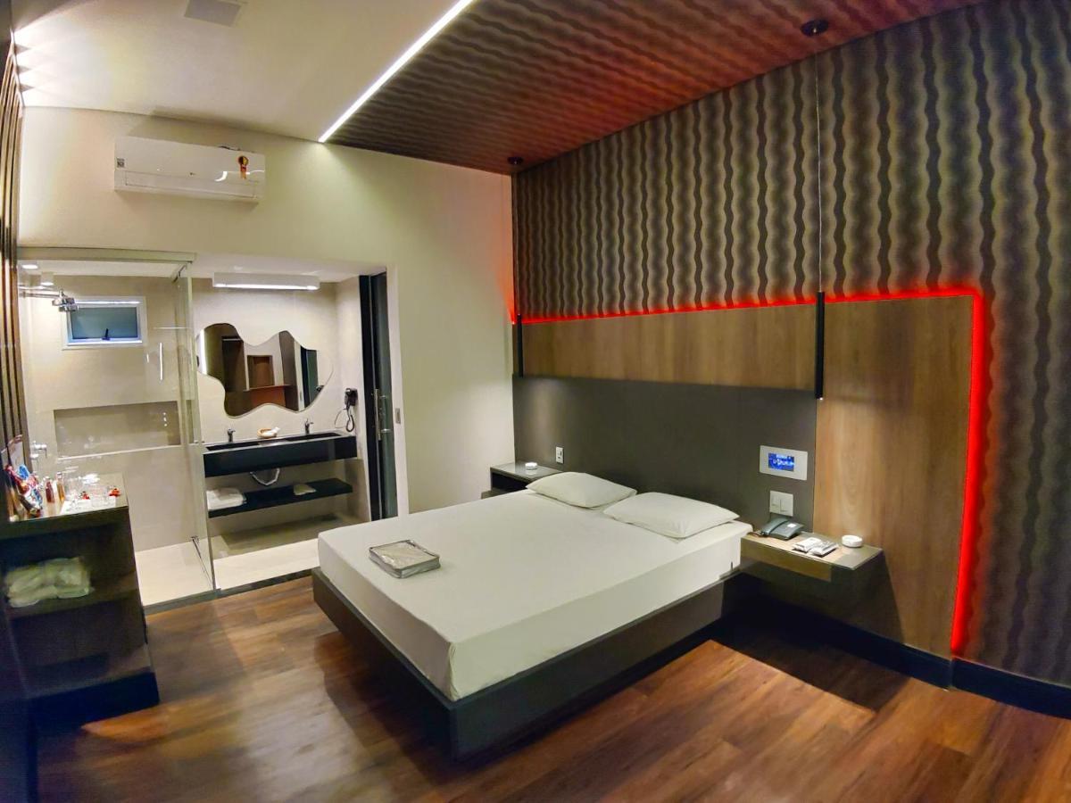 Motel Dallas Belo Horizonte Bagian luar foto